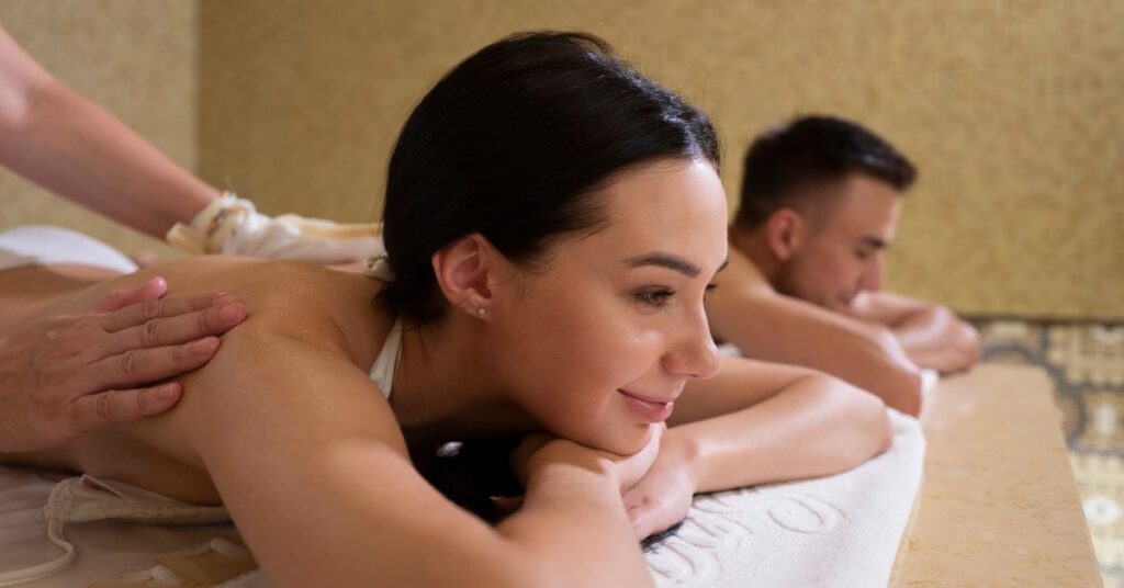 What to Expect at a Couples Massage